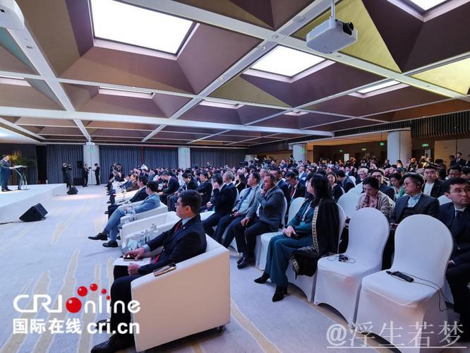 习近平同哈萨克斯坦总统托卡耶夫会谈 习近平同哈萨克斯坦总统托卡耶夫会谈